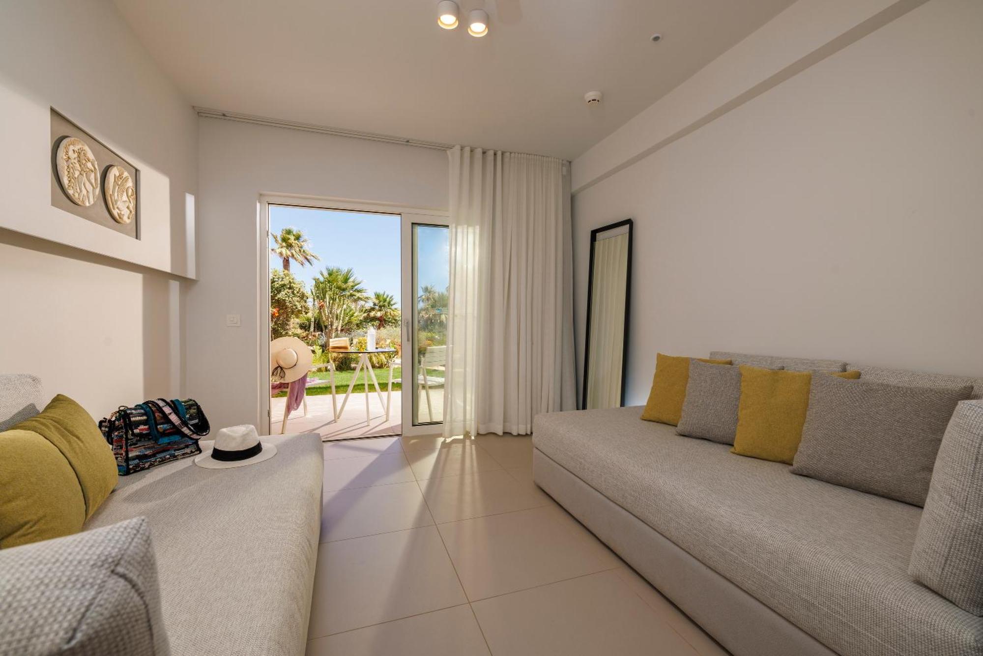 Anissa Beach Hotel Chersonissos Buitenkant foto